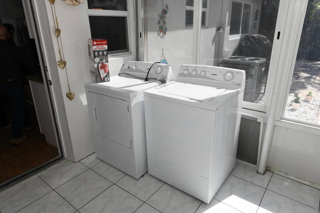 4Br Home, Hot Tub, Near Beach & Wilton Manors Fort Lauderdale Esterno foto